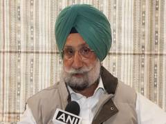 
      
      Congress's Sukhjinder Randhawa praises Captain Amarinder
      
      