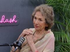
      
      Bina Ramani shares how Rekha met Mukesh Aggarwal
      
      