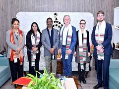 
      
      Jharkhand CM meets Australian High Commissioner
      
      