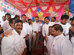 
      
      If attacks by Cong continue BRS will be forced to retaliate: KTR
      
      