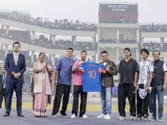 
      
      Jay Shah presents Indian Cricket Team jersey to Messi
      
      