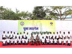 
      
      34 Naxals carrying Rs 84 lakh reward surrender in Bijapur
      
      