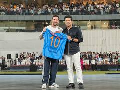 
      
      Messi thanks India for 