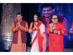 
      
      Sangitanjaly Foundation presents Ustad Bade Ghulam Ali Khan
      
      