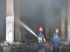 
      
      Gujarat: Fire breaks out at chemical factory in Surat
      
      