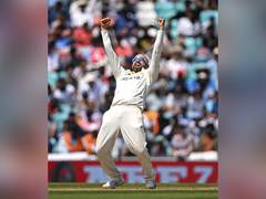 
      
      Ashes 3rd Test: Lyon's double strike leaves England three down
      
      