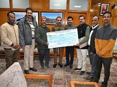 
      
      Himachal: Nauni Horticulture University donates to CM Relief Fund
      
      