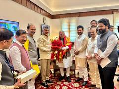 
      
      Andhra CM Chandrababu Naidu urges Centre to approve Visakhapatnam
      
      
