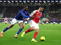 
      
      Premier League: Arsenal on top of points tally; Man City gets win
      
      