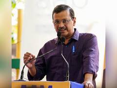 
      
      AAP releases list of 40 star campaigners ahead of BMC elections
      
      