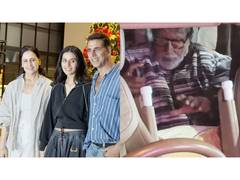 
      
      Akshay Kumar, Amitabh Bachchan attend 'Ikkis' screening 
      
      