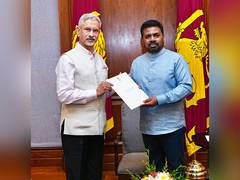 
      
      Jaishankar meets Sri Lankan President, reaffirms India’s support 
      
      
