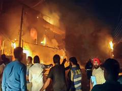 
      
      Hyderabad: Fire breaks out at Uppal's sofa unit
      
      