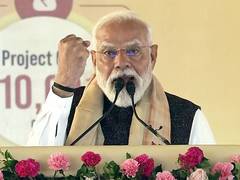 
      
      PM Modi pays tribute to Atal Bihari Vajpayee
      
      