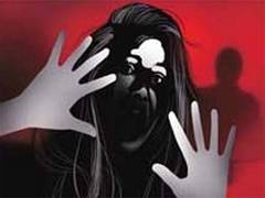 
      
      Two arrested for sexual assault of 13-year-old girl in Delhi
      
      