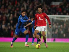 
      
      Roma eye loan move for Manchester United forward Joshua Zirkzee
      
      