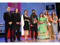 
      
      Rahul Roy and actress Neetu Chandra crown the winners 
      
      
