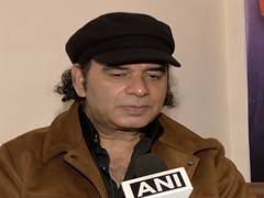 
      
      Mohit Chauhan on remakes of old Bollywood songs
      
      