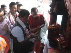 
      
      Assam: Nitin Nabin offers prayers at Kamakhya Temple
      
      