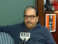
      
      Manoj Jha condemns Sengar's bail in Unnao Rape case
      
      