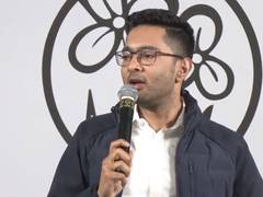 
      
      Banerjee blames EC’s SIR process after BLO Haradhan Mondal’s suic
      
      