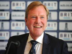 
      
      Hugh Morris dies at age of 62
      
      