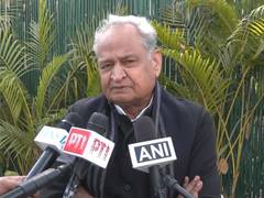 
      
      “We welcome SC stay, hope Govt listens to people”: Ashok Gehlot
      
      