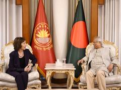 
      
      US Chargé d’Affaires to Bangladesh talks of impending Feb polls i
      
      