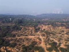 
      
      SC puts in abeyance its earlier order on Aravalli, oppn hails
      
      