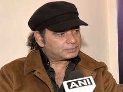 
      
      Mohit Chauhan dedicates his song 'Meri Aawaaz' to street dogs 
      
      