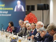
      
      PM Modi holds interaction with economists on Aatmanirbharta
      
      