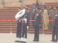 
      
      Air Marshal Nagesh Kapoor pays tribute at National War Memorial a
      
      