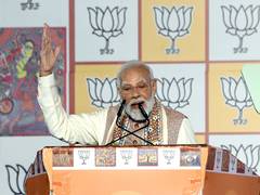 
      
      PM Modi congratulates Thiruvananthapuram Mayor-elect VV Rajesh
      
      