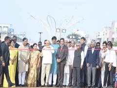 
      
      CM Bhupendra Patel inaugurates  14th International Flower Show 
      
      