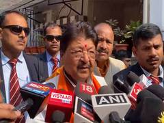 
      
      Vijayvargiya meets families affected by contaminated water
      
      