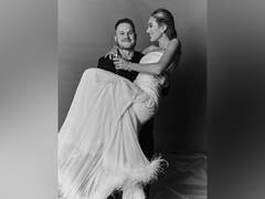 
      
      Country singer Zach Bryan, Samantha Leonard are married
      
      