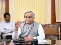
      
      Congress slams BJP for outrage on inclusion of Bangladesh player 
      
      