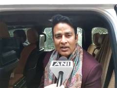 
      
      BJP leader Sangeet Singh Som calls Shah Rukh Khan ‘traitor’
      
      