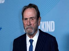 
      
      Tommy Lee Jones’ daughter Victoria found dead in hotel
      
      