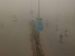 
      
      Pak: Dense fog grips Rawalpindi and Islamabad, disrupting...
      
      