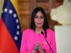 
      
      Journalist says Venezuela VP Rodriguez to be interim President
      
      