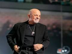 
      
      Billy Joel returns to stage with surprise performance
      
      