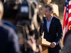 
      
      US intervention in Venezuela opposite to Iraq : Pete Hegseth
      
      