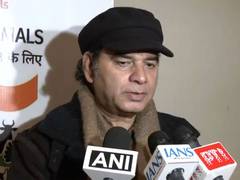 
      
      Mohit Chauhan urges animal birth control programme 
      
      