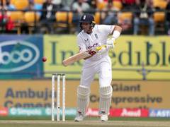 
      
      Ashes 5th Test: Joe Root's 160 guides England to 384
      
      