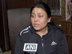 
      
      Delhi: Goons strip, brutally assault father–son duo in Laxmi Naga
      
      