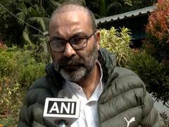 
      
      Congress leader questions PM Modi for bowing towards Trump
      
      