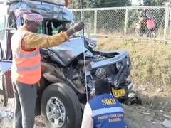 
      
      Karnataka: 4 killed after vehicle hits parked lorry in Tumkuru
      
      