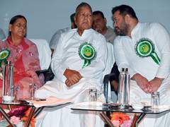 
      
      Delhi court directs framing of charges against Lalu, Rabri
      
      