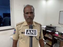 
      
      Hyderabad: Heavy traffic ahead of Sankrati
      
      